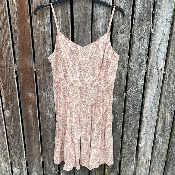 old navy pastel dress Old Navy Pastel Floral Dress